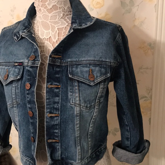 Lei cropped style jean jacket - Picture 3 of 8